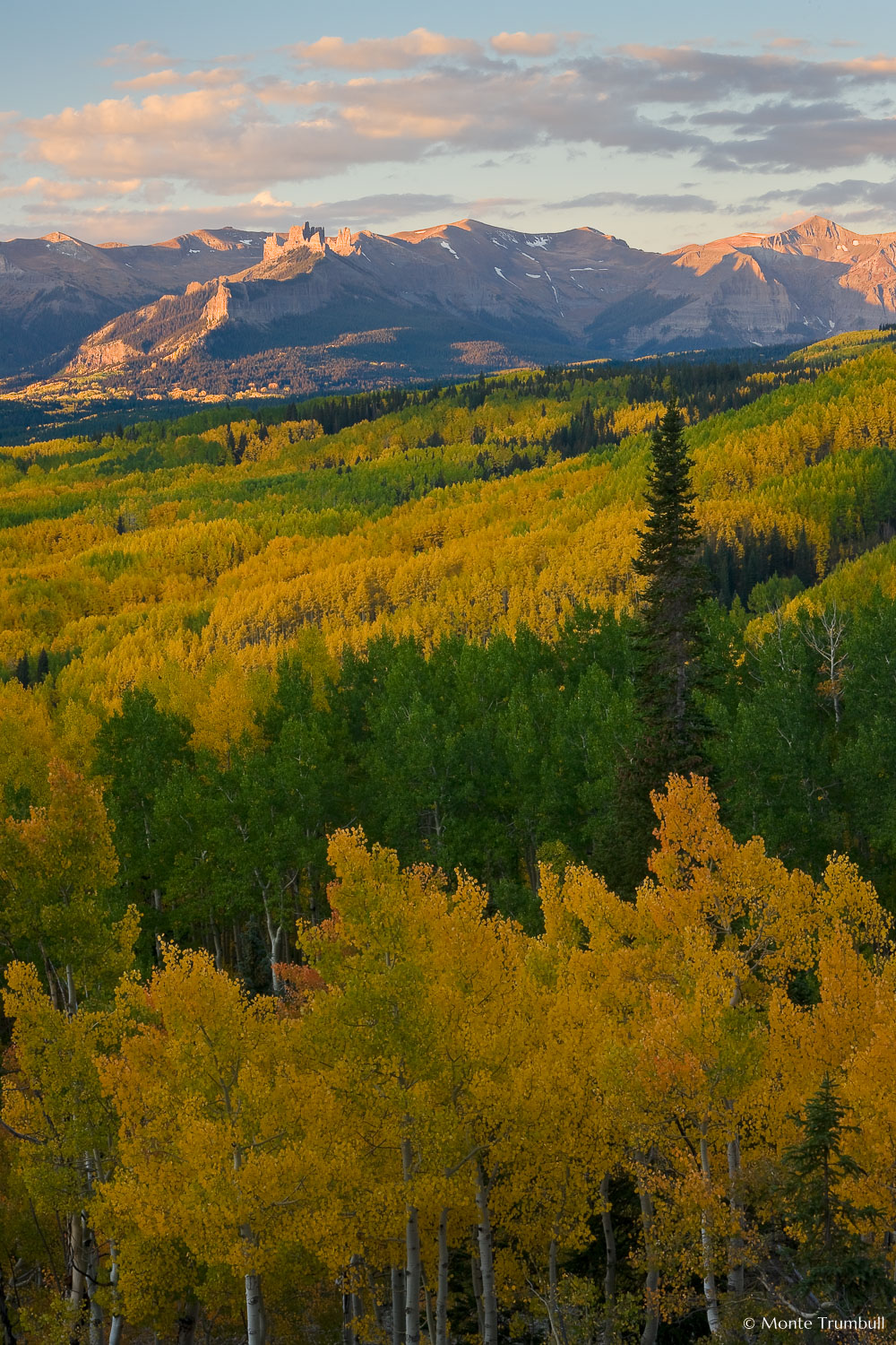 MT-20080930-071318-0019-Edit-Colorado-The-Castles-fall-colors-sunrise.jpg