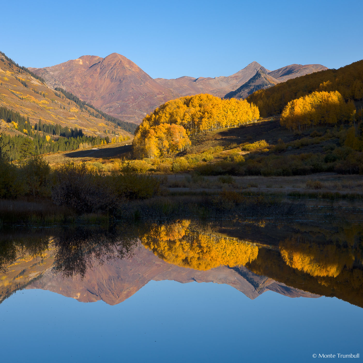 MT-20081002-081504-0031-Colorado-Slate-River-Road-beaver-pond-reflection-fall-colors-Ruby-Range.jpg