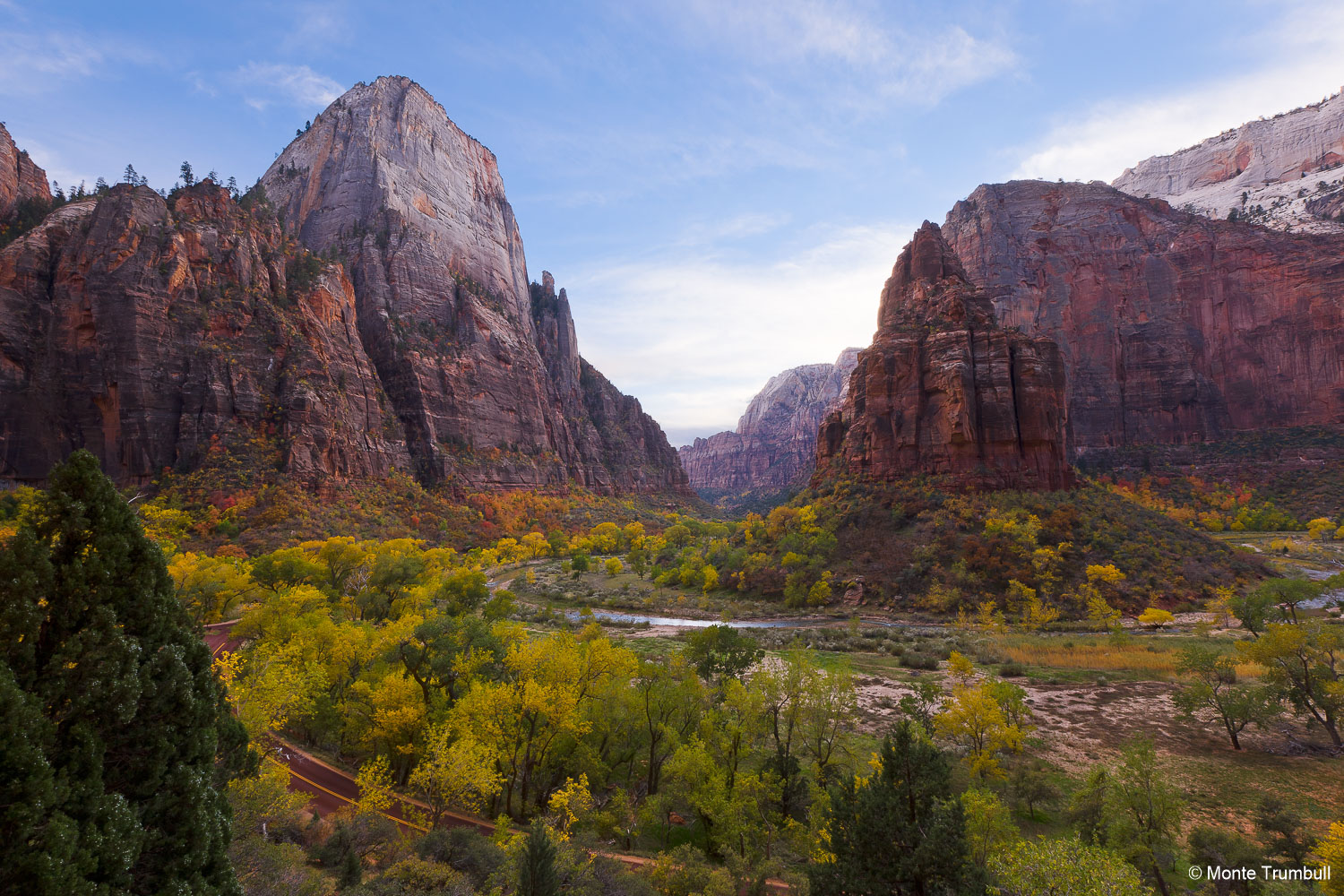 MT-20101107-171401-0037-Blend-Utah-Zion-National-Park-Great-White-Throne-valley-fall-sunset.jpg