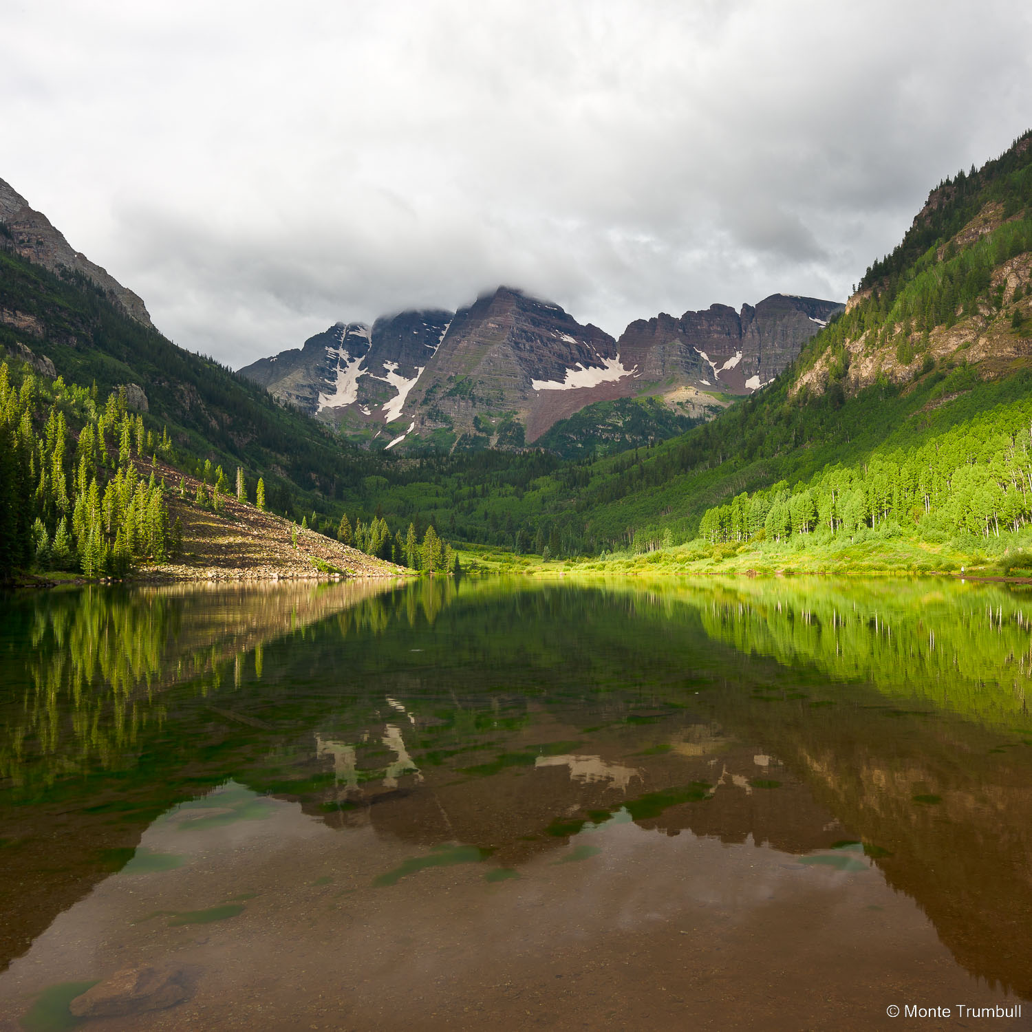 MT-20110815-075620-0020-Colorado-Aspen-Maroon-Bells-lake-refelction.jpg