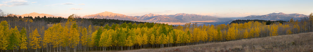 MT-20100922-071003-0059-Pano13-Colorado-Buena-Vista-Aspen-Ridge-Collegiate-Peaks-fall-sunrise.jpg