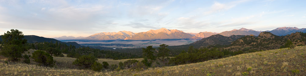 MT-20110820-063225-0001-Colorado-Buena-Vista-Collegiate-Peaks-summer-sunrise.jpg