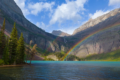 MT-20130916-093931-0030-Glacier-National-Park-Grinnell-Lake-rainbow.jpg