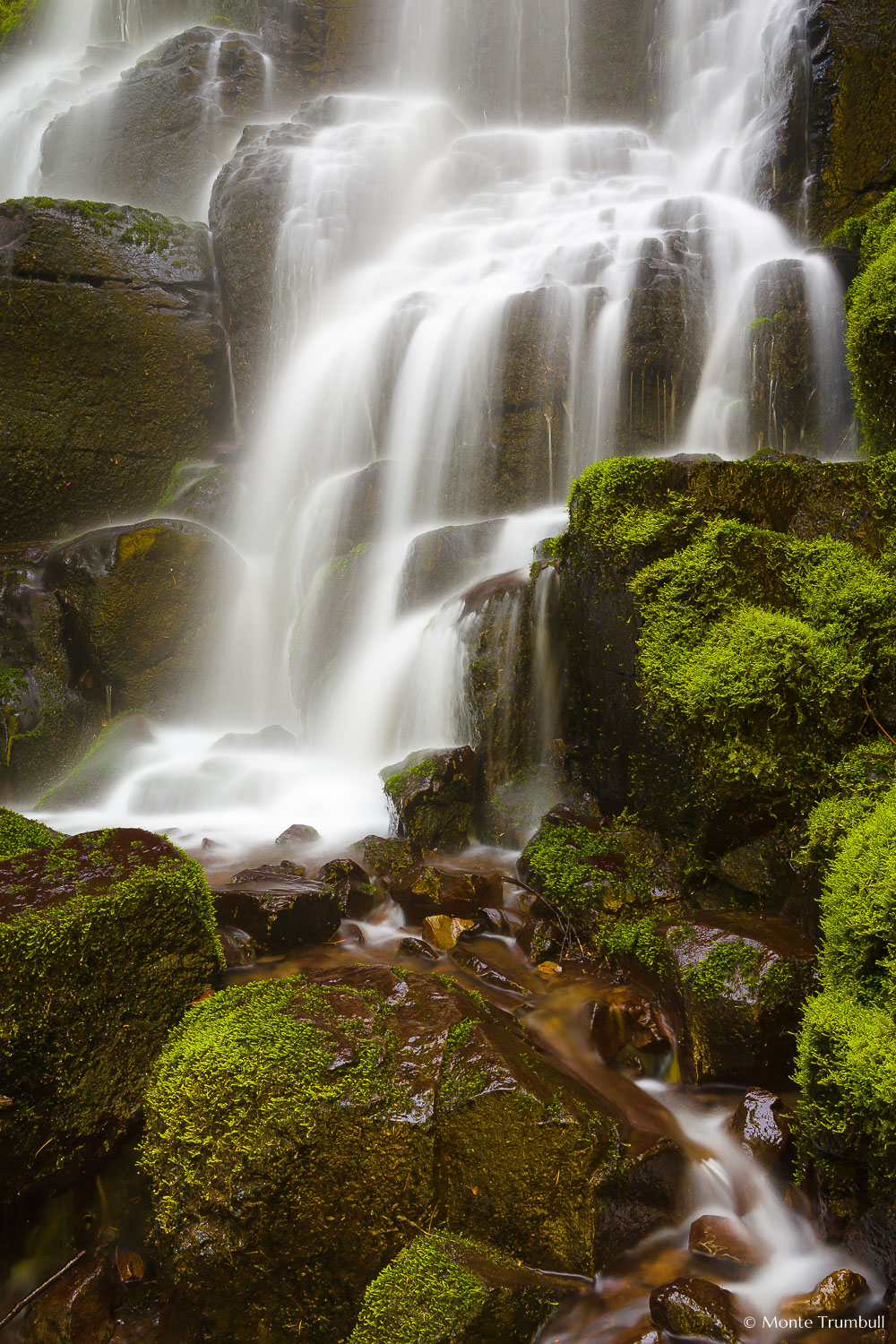 MT-20070508-090525-0057-Oregon-Columbia-Gorge-Fairy-Falls-closeup.jpg