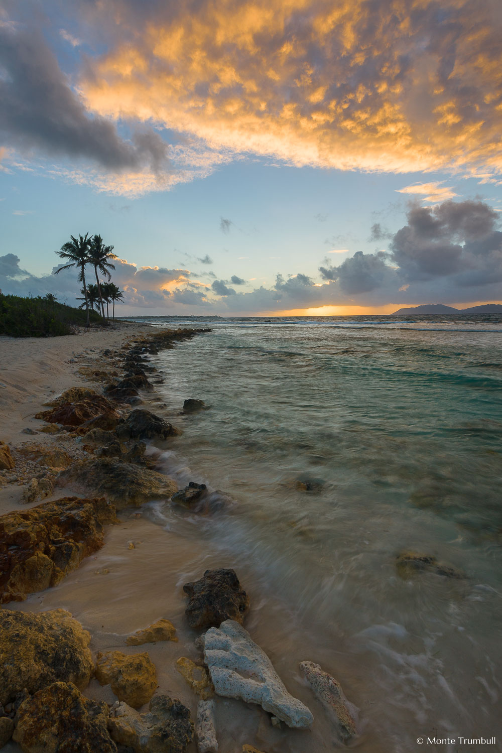 MT-20110214-064931-0069-Anguilla-Merrywing-Bay-sunrise.jpg