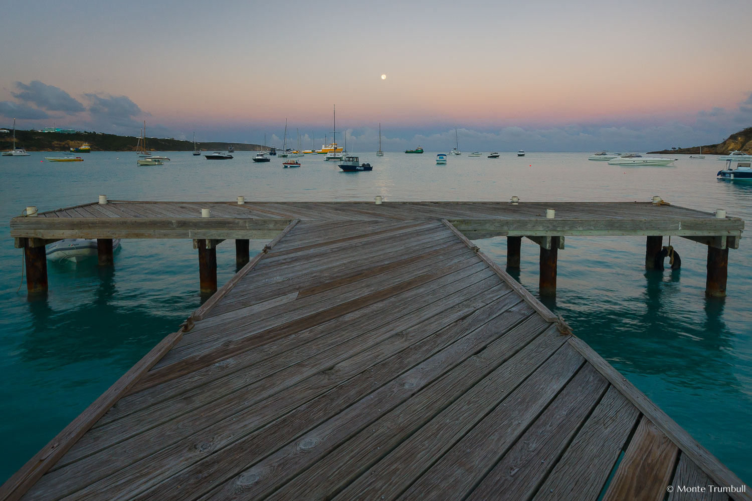 MT-20110219-063436-0001-Anguilla-Road-Bay-moonset-pier-pink.jpg