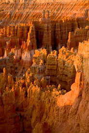MT-20071107-070718-0004-Edit-Utah-Bryce-Canyon-National-Park-spires-glow-sunrise.jpg