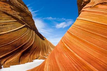 MT-20080129-131232-Arizona-The-Wave-red-rock-snow-blue-sky.jpg