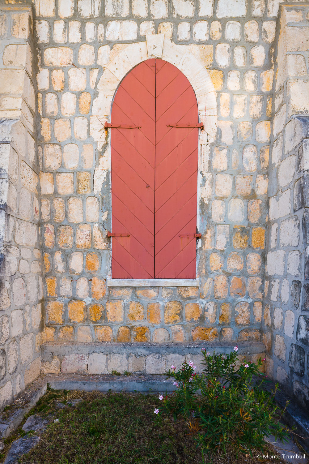 MT-20110214-091350-0104-Anguilla-Brethel-Methodist-Church-window.jpg