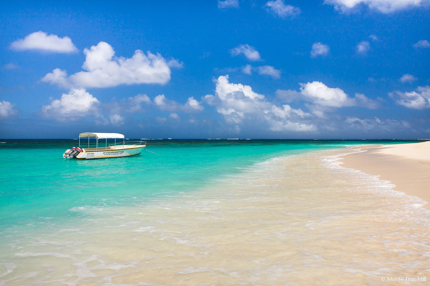 MT-20110215-114811-0055-Anguilla-Lower-Shoal-Bay-glass-bottom-boat.jpg