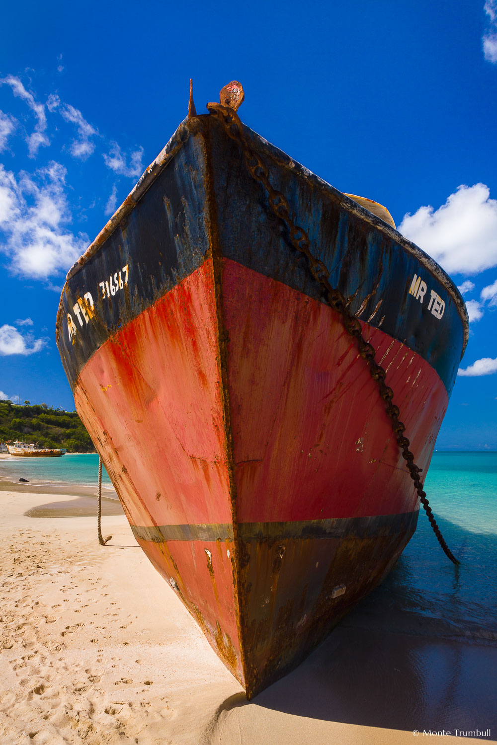 MT-20110217-104210-0101-Anguilla-Road-Bay-grounded-ship.jpg