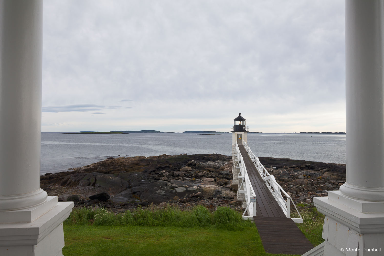 MT-20110615-063028-0025-Maine-Marshall-Point-Light-cloudy-morning.jpg