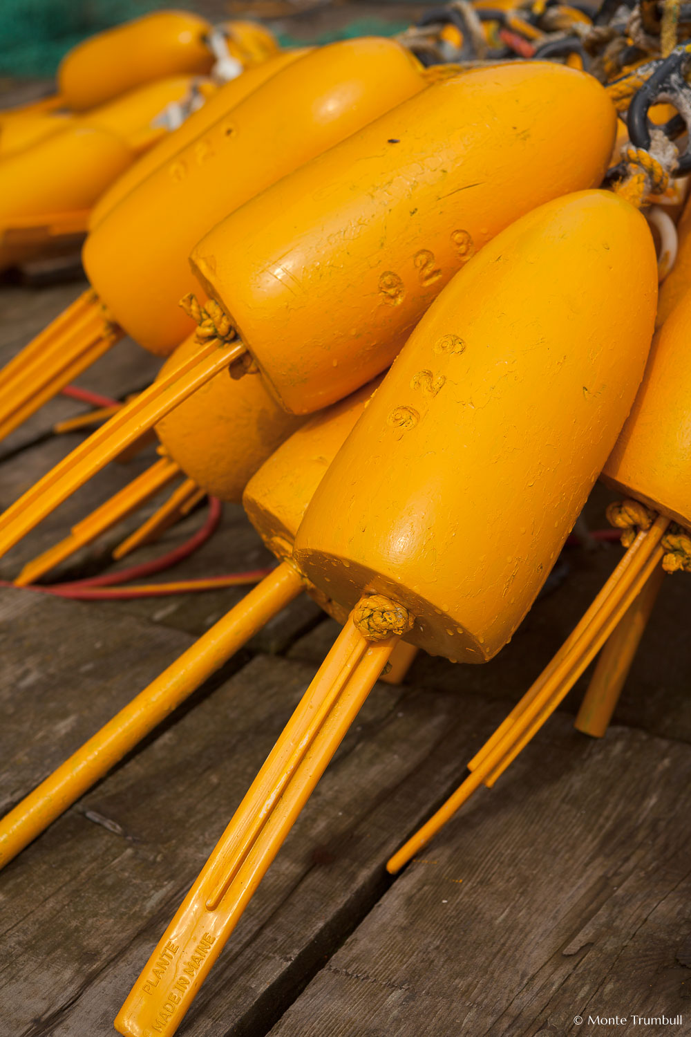 MT-20110615-092441-0041-Maine-Port-Clyde-lobster-bouys.jpg