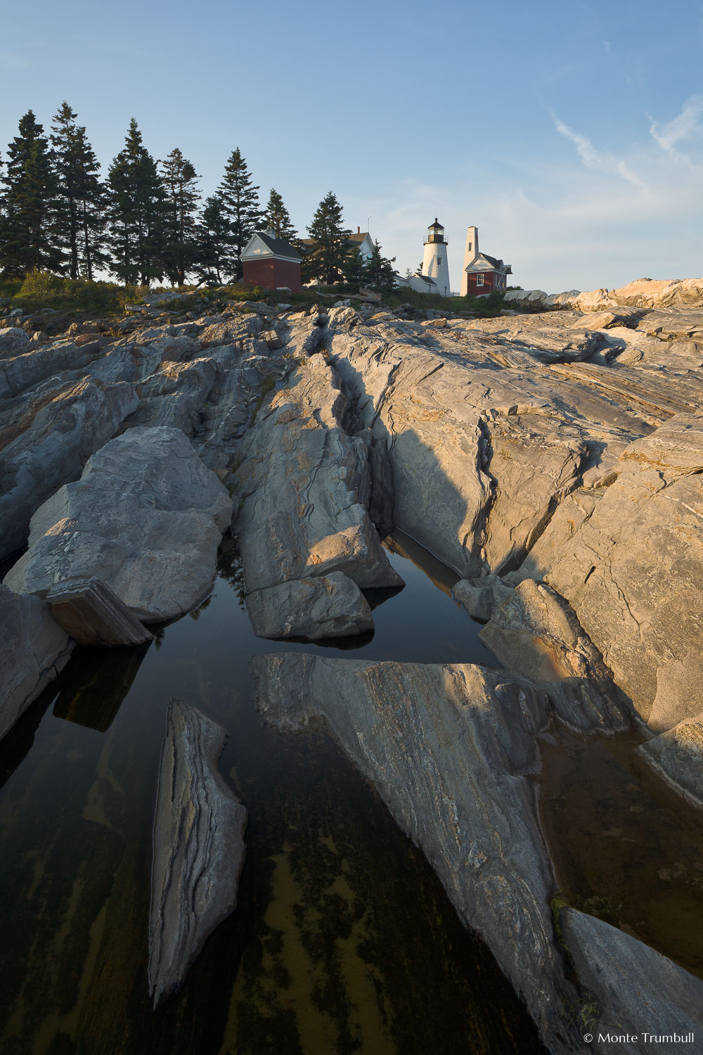 MT-20110615-191709-0049-Blend-Maine-Pemaquid-Point-Light-evening.jpg