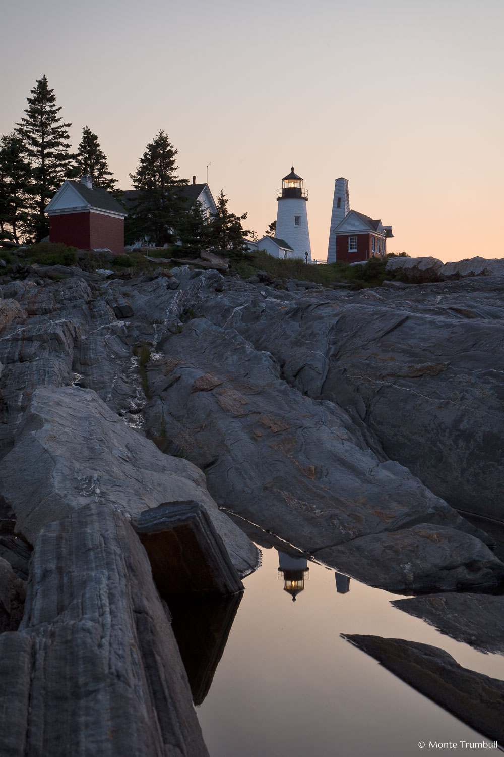 MT-20110616-044903-0005-Edit-Maine-Pemaquid-Point-Light-sunrise-reflection.jpg