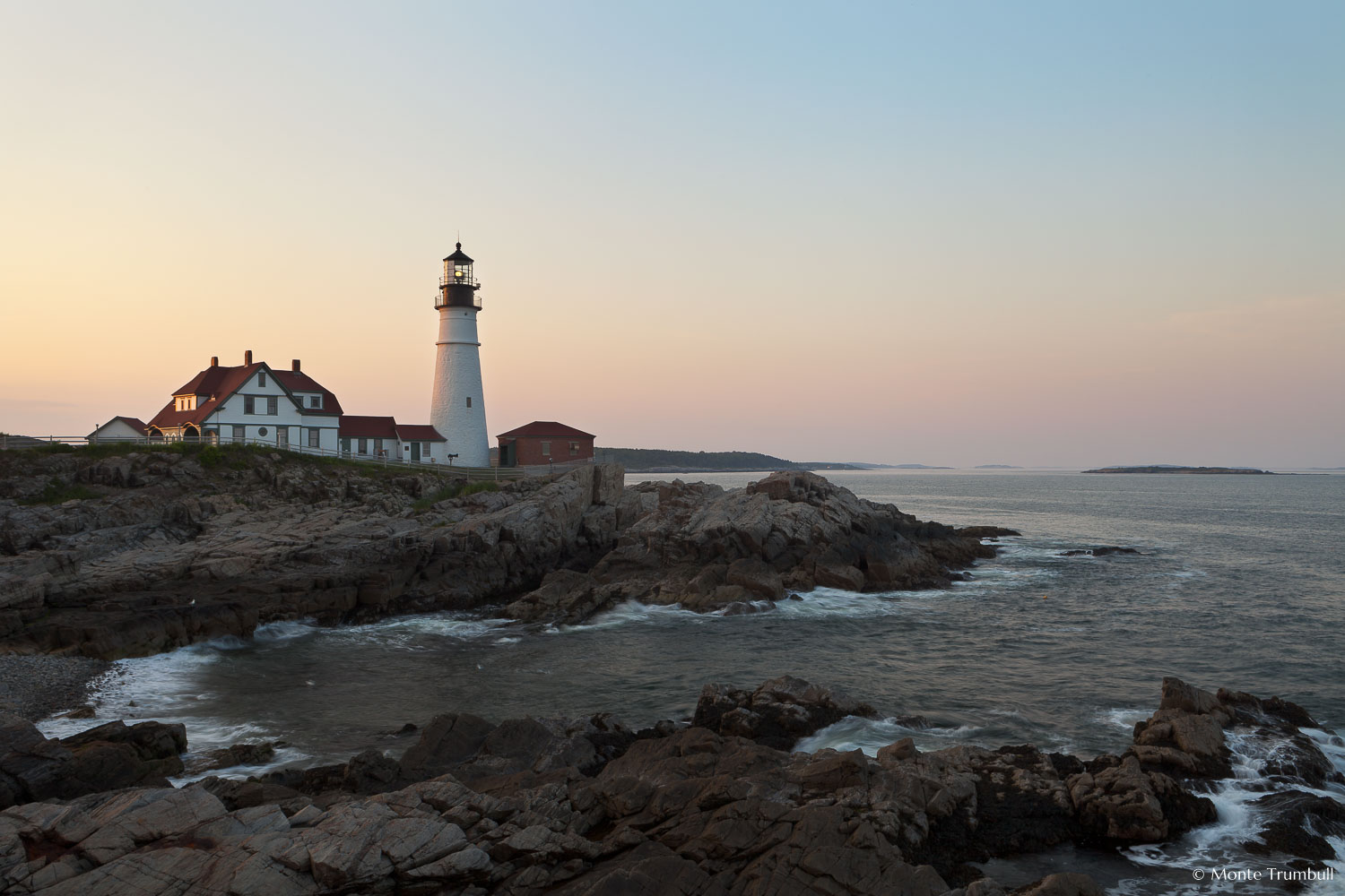 MT-20110616-195656-0026-Maine-Portland-Head-Light-sunset.jpg