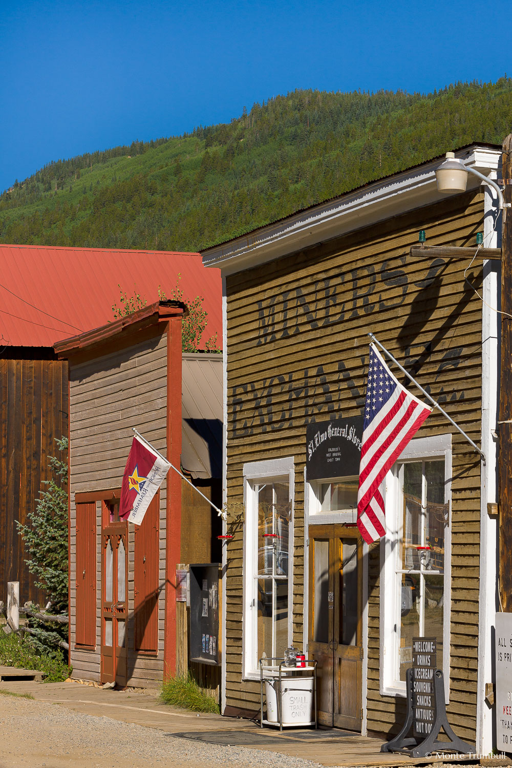 MT-20110820-084654-0098-Colorado-St-Elmo-ghost-town-old-building.jpg