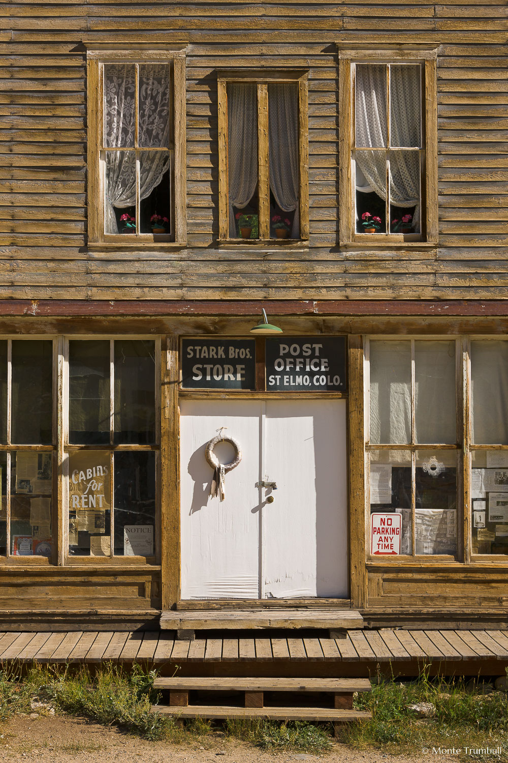 MT-20110820-091412-0001-Colorado-St-Elmo-ghost-town-old-building.jpg