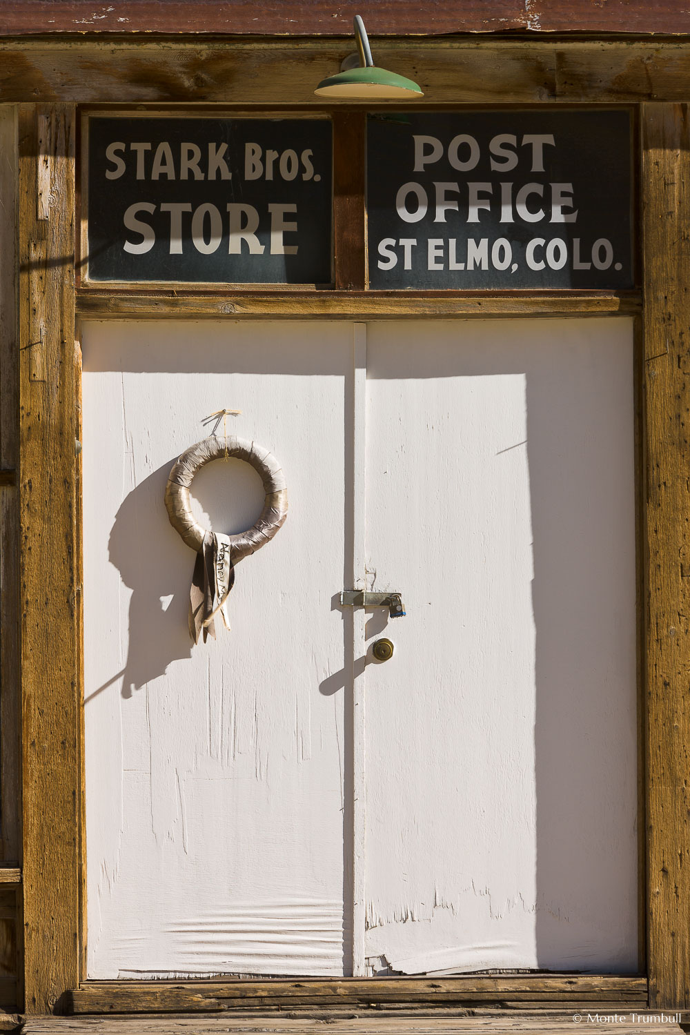 MT-20110820-091454-0106-Colorado-St-Elmo-ghost-town-old-building-door.jpg