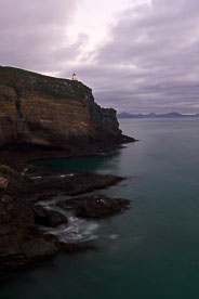 MT-20090412-070021-0016-New-Zealand-South-Island-Taiaroa-Head-Lighthouse-sunrise.jpg