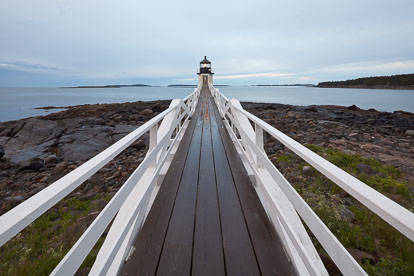MT-20110615-050650-0001-Maine-Marshall-Point-Light-cloudy-morning.jpg