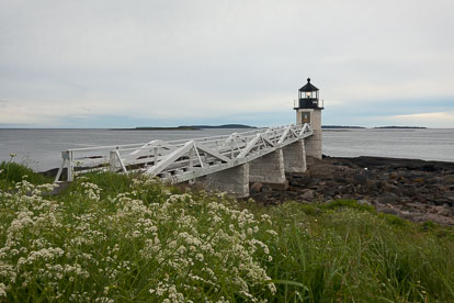 MT-20110615-055008-0008-Maine-Marshall-Point-Light-cloudy-morning-flowers.jpg