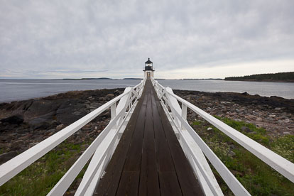 MT-20110615-064344-0036-Maine-Marshall-Point-Light-cloudy-morning.jpg