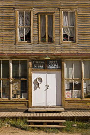MT-20110820-091412-0001-Colorado-St-Elmo-ghost-town-old-building.jpg