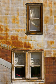 MT-20110820-091911-0111-Colorado-St-Elmo-ghost-town-old-building-windows.jpg